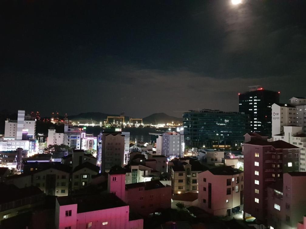 Cnc Hotel Geoje Eksteriør bilde